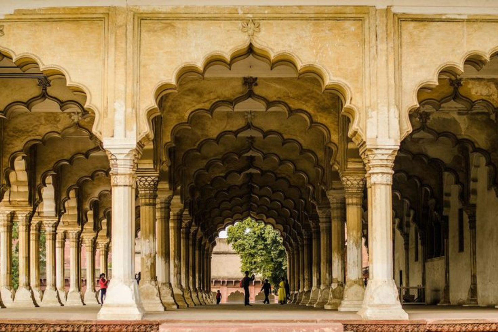 Delhi Agra Jaipur 7-Days Tour with Varanasi & Tiger safari