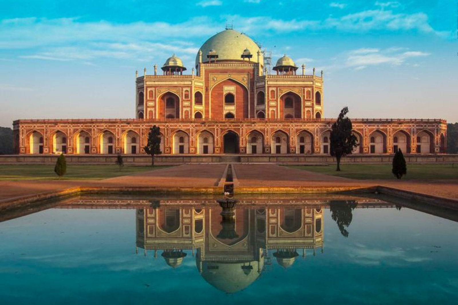 Delhi Agra Jaipur 4-Days Golden Triangle Tour with Tiger Safari