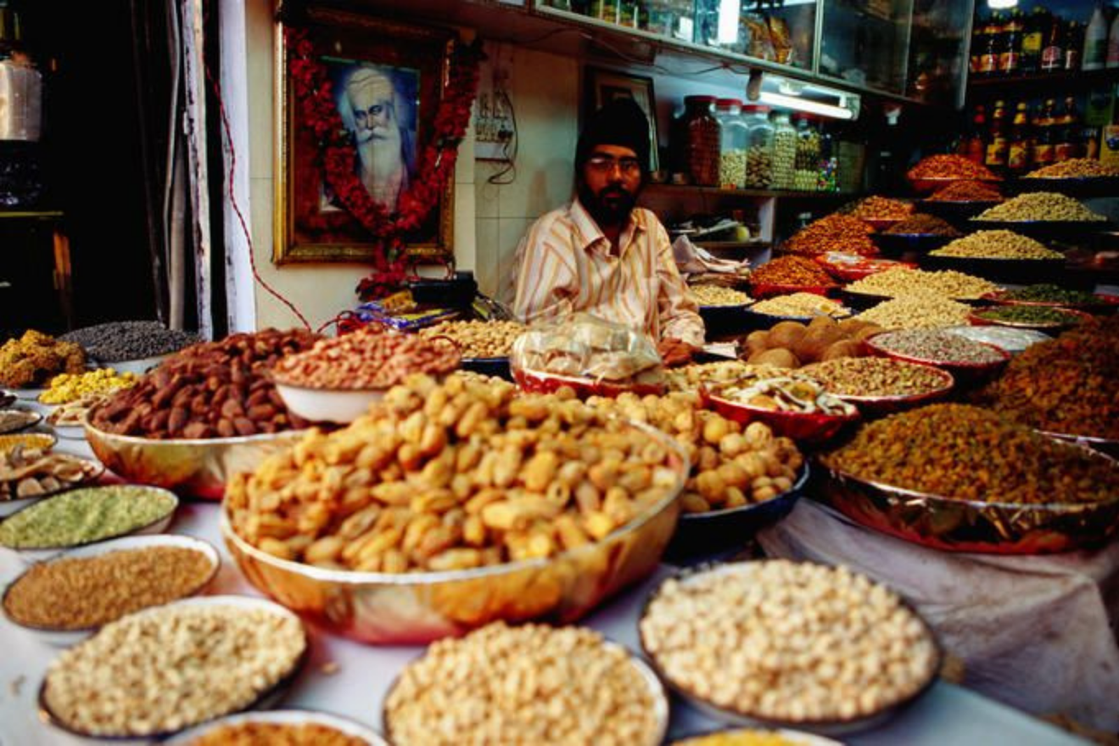 Best of Old Delhi Evening Tour with Street Food
